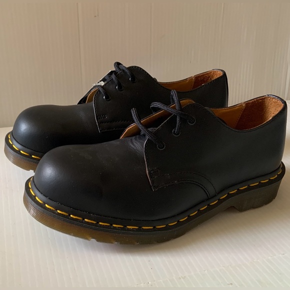 Doc Martens 1925 Oxford Shoes - Picture 8 of 12